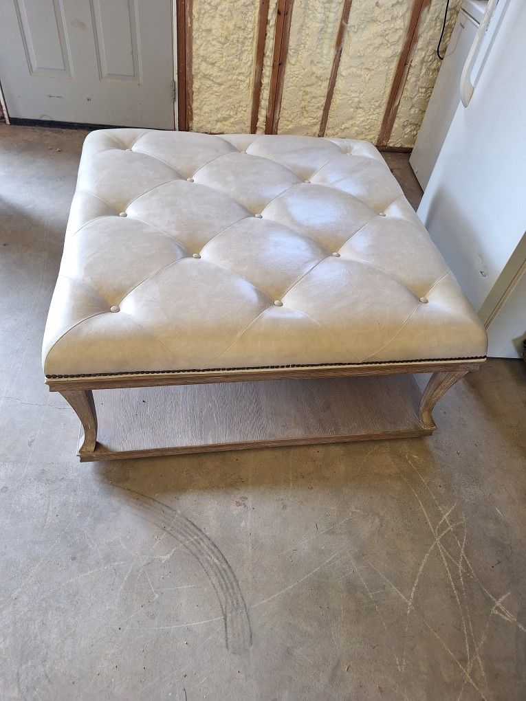 Ottoman That Rolls