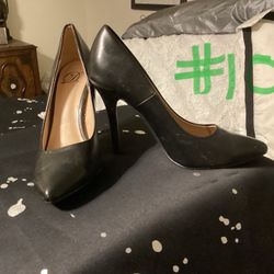 JULIES SHOES: 6-6 1/2:  High Heels #’s 10 - 11 - 12 - 13 - 14 - 15