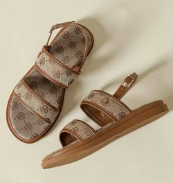 Women’s sandal
