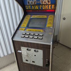 Draw Poker Vintage Arcade Game 