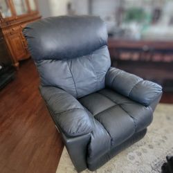 Black LazyBoy Rocking Reclining Chair With Remote 