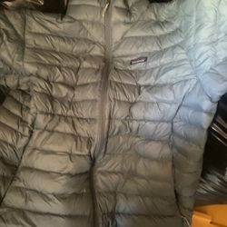 Patagonia Down Sweater Men Nouveau Green XXL