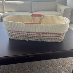 Tadpoles Moses bassinets