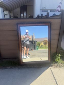 4 Ft * 2.5 Foot Mirror 