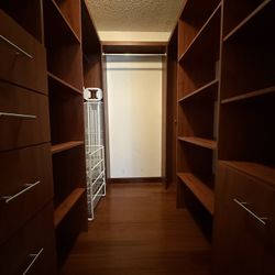 Build in Closet with Drawers and Shelves 