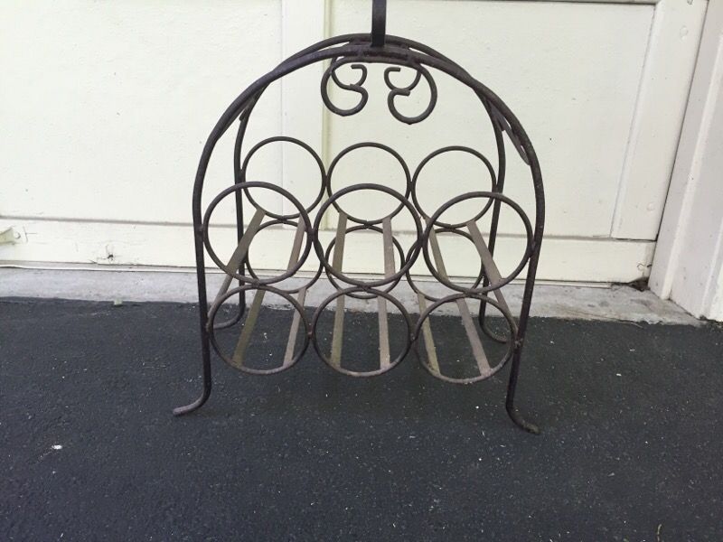 Wrought iron wine rack - 6 bottle