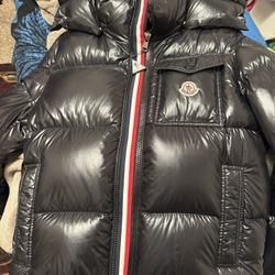 Moncler Puffer Jacket 