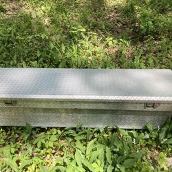 Toolbox For A Pick Up Truck