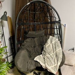 Hanging Egg Chair With Stand