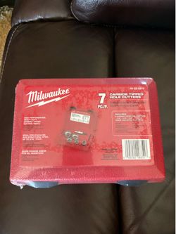Milwaukee 7 piece carbide tipped hole saw kit