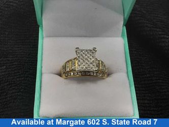 Women's Ring - Yellow Gold 10k (.417) 5.6 grams Size 7.5