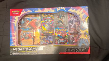 Mega lucario premium figure collection