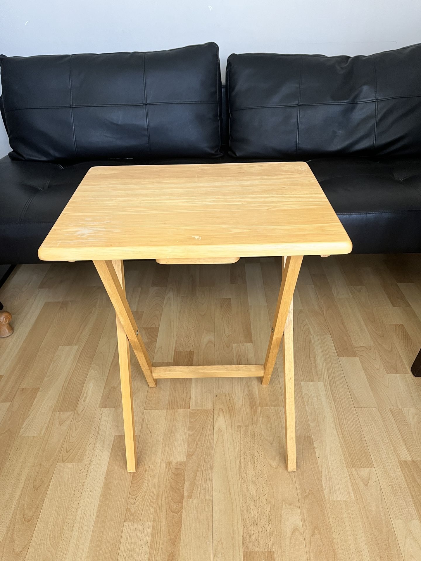 Auxiliary Foldable Table