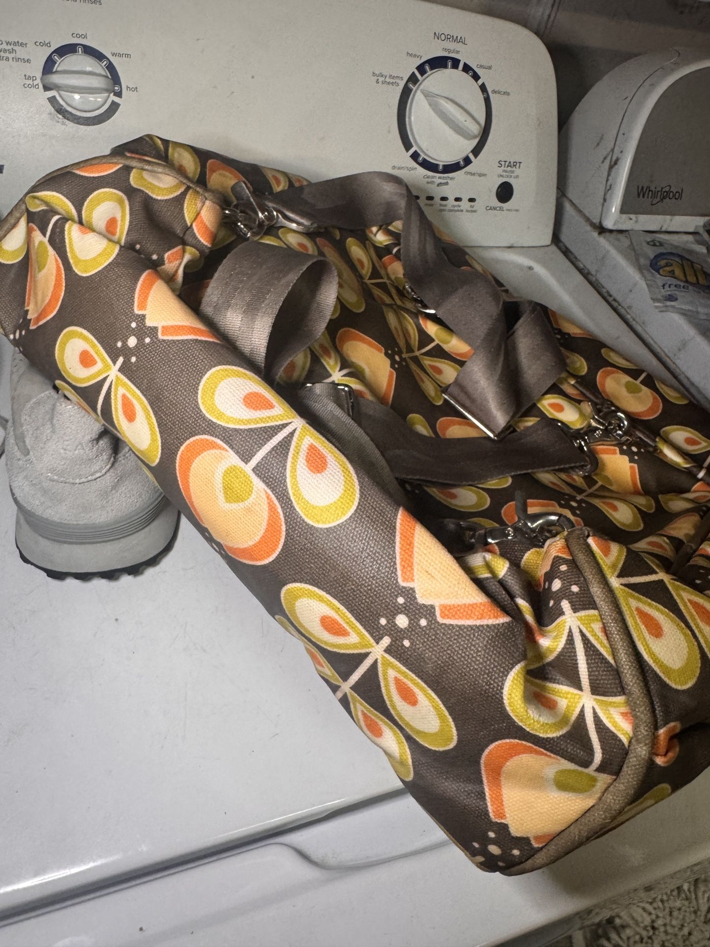 Petunia Pickle Bottom Boxy Backpack Diaper Bag in Oslo in Bloom