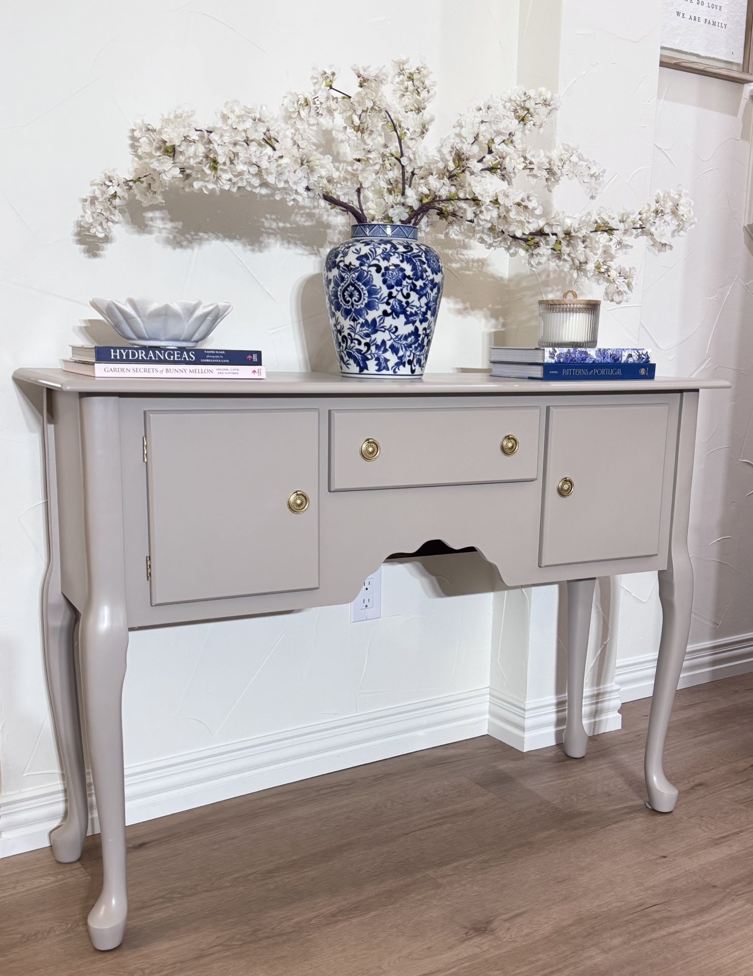Beautiful Solid Wood Buffet/Console