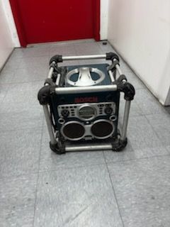 Bosch,chárger  battery and radio