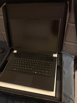 Dell Alienware x16