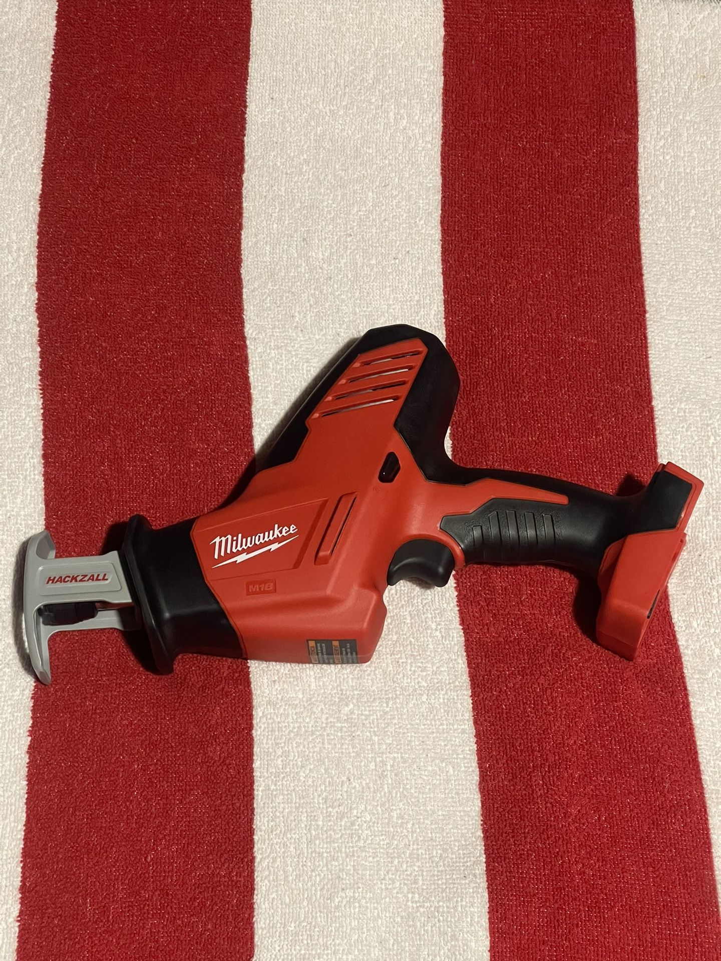 NEW MILWAUKEE M18 HACKZALL 