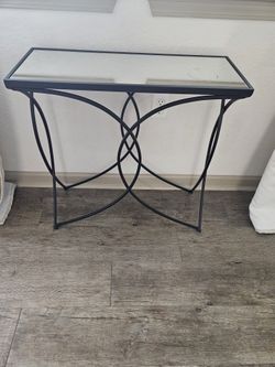 Decorative table window