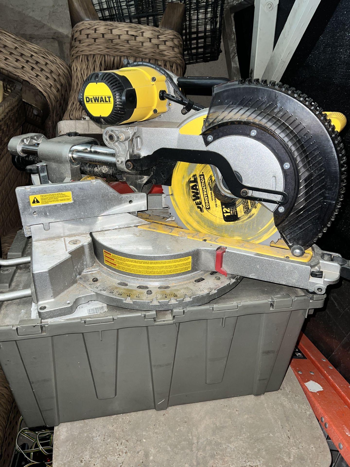Miter Saw