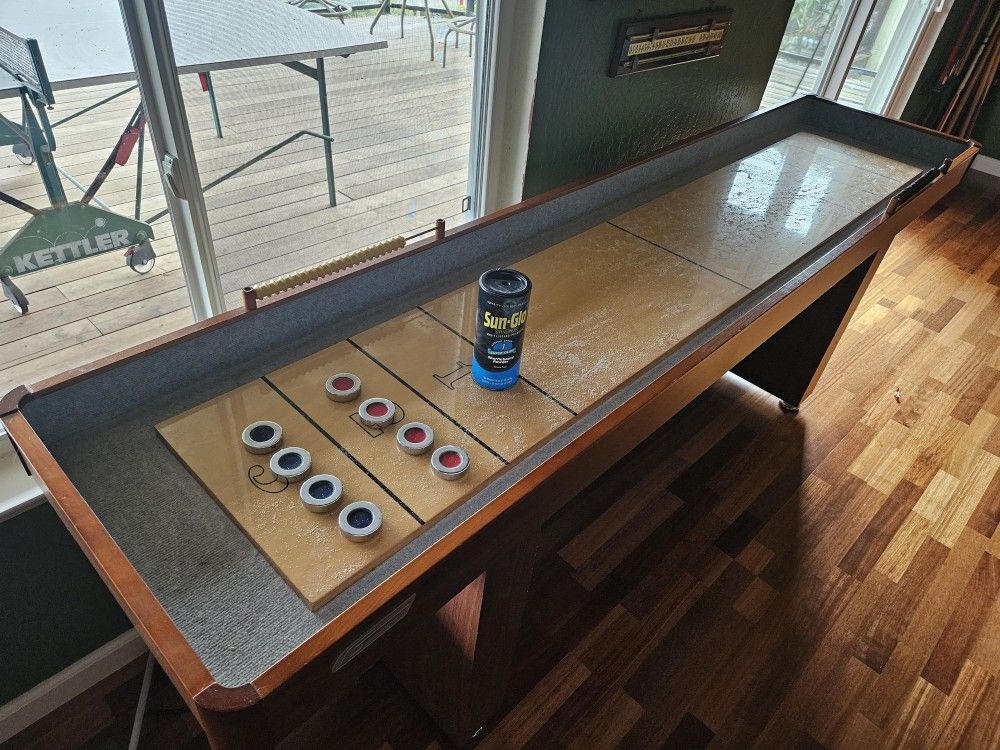 Shuffle Board Table