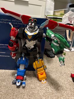Voltron Legendary Defender 16” Combining 5 Lions – Playmates