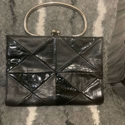 The Limited Kiss Lock Vintage Handbag