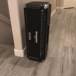 Behringer Amp 