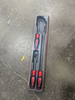 Snap on trim pad tool set