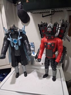 Titan Cameraman action figure, from the Skibidi Toilet series. 24 inches tall. Good condition.  Collectible toy.  and...

Skibidi Toilet  Titan  Speak
