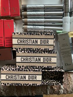 $20 (Assorted Makeup)