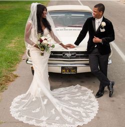 Elegant Lace Wedding Dress