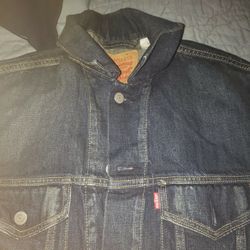 Vintage Retro Levi's Denim Jacket Size Med