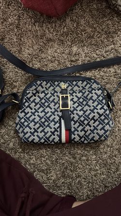 Tommy Hilfiger bag
