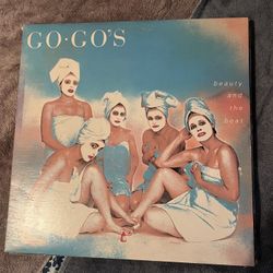 1st Press GO GO’S ‘Beauty And The Beat’ Vinyl Record