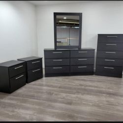 DRESSER WITH MIRROR, CHEST AND TWO NIGHSTANDS 