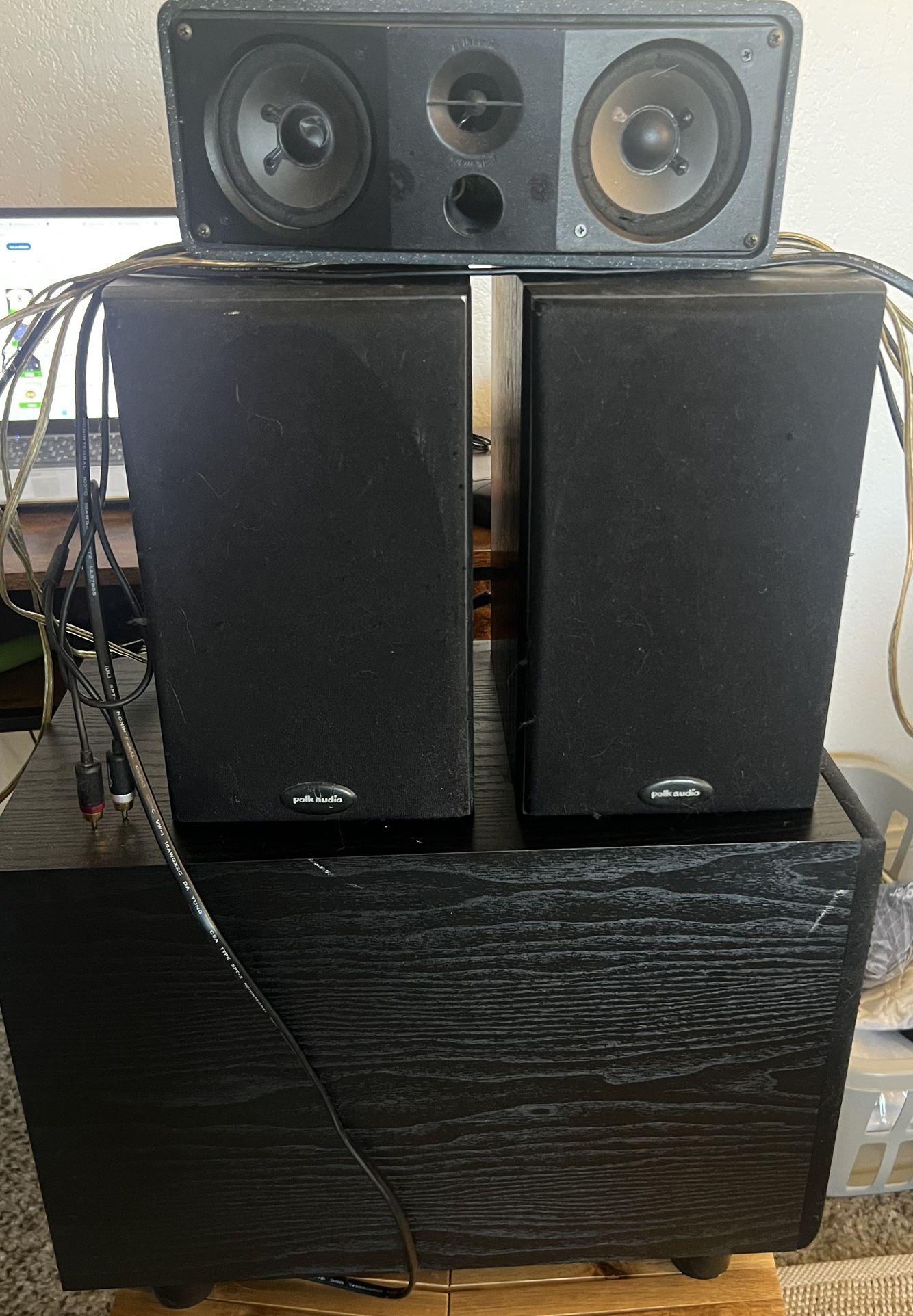 🎵 Polk Audio Home Theater Speaker Set – PSW50 Subwoofer + RT25i Bookshelf Speakers + RM Series II Center Channel 🎶