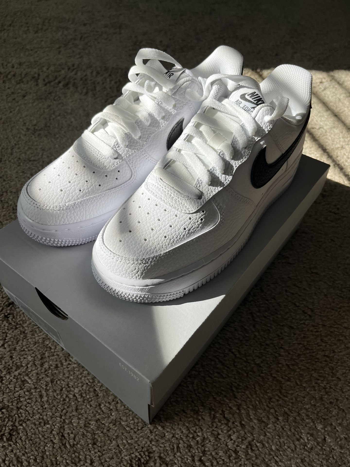 Men’s Air forces Black And White