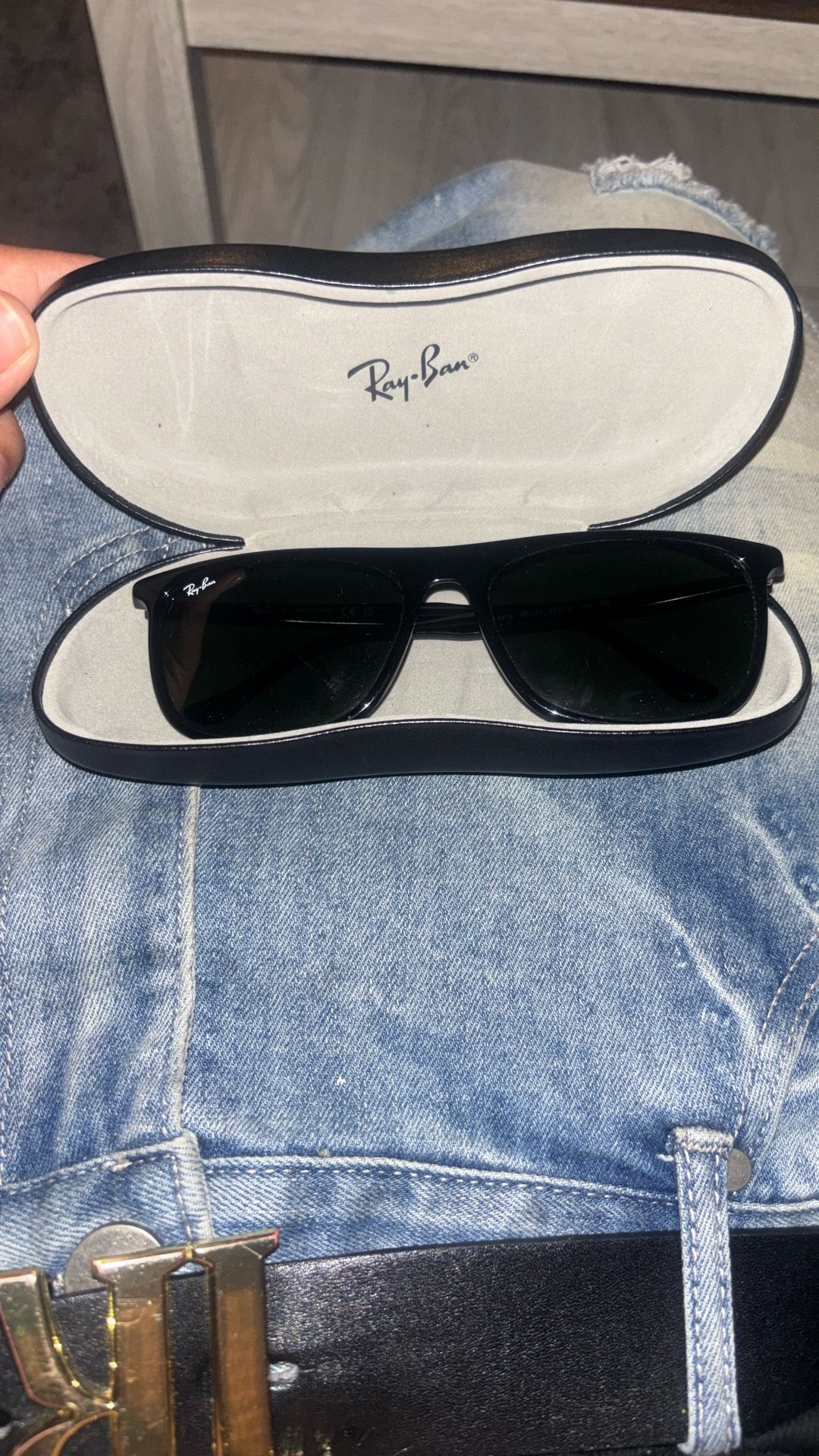 Men’s Ray Ban Sunglasses