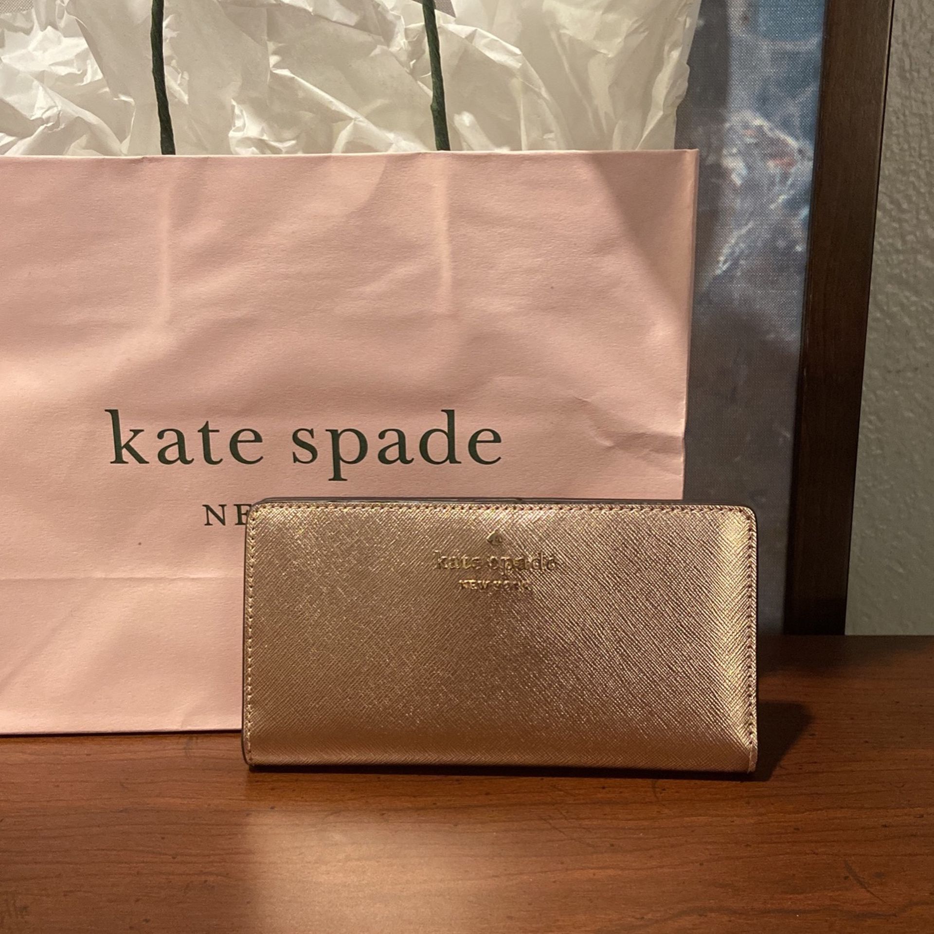 Authentic / Brand New Kate Spade Wallet