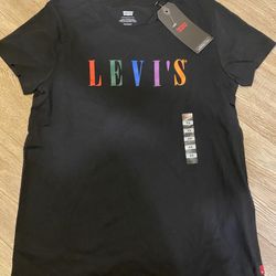 Original Levi Ladies Size XS lounge tee