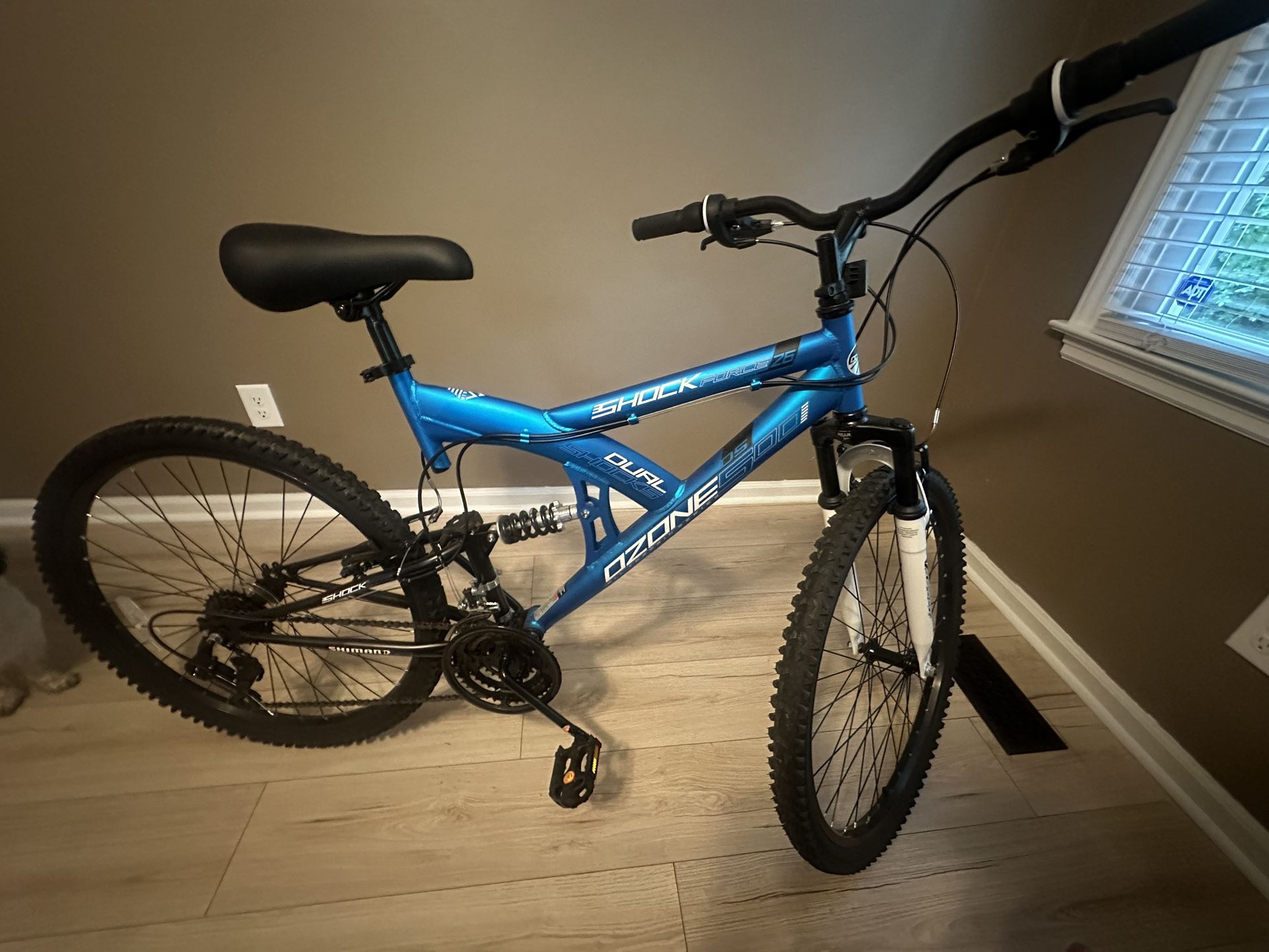 Ozone 500 Men's Shock Force 26 in 21-Speed Full Suspension Mountain Bike