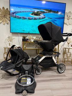 Orbit Baby Travel System with Car Seat and Base