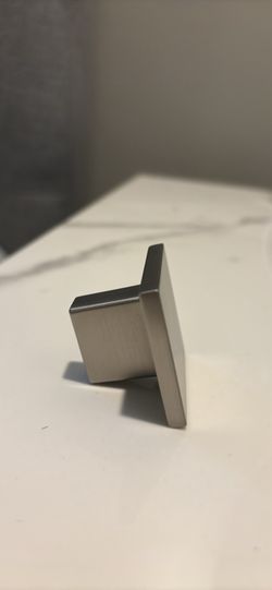 1 5/8” square knob