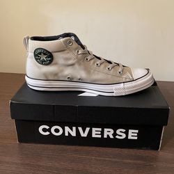 New Men’s Converse Shoes Size 13