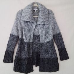 Ann Taylor Super Chunky Knit Wool Cardigan Sweater Size Medium Petite in Gray