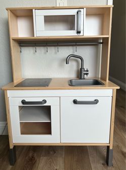 IKEA Dugtik Play Kitchen