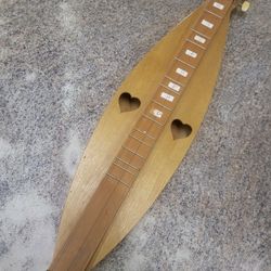 The Dulcimer Factory mountain Dulcimer