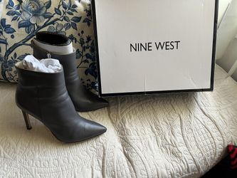 Nine West Women’s Boots