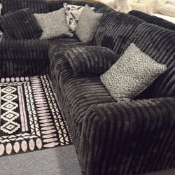 Sectional Black Velvety 